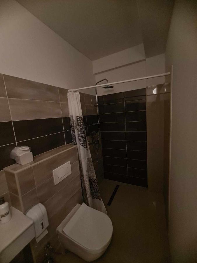 Hotel Lohovo Bihac Bagian luar foto